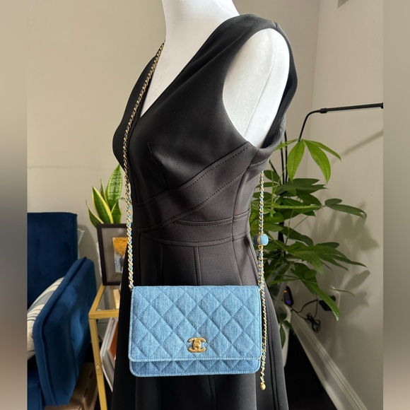 Chanel Denim Pearl Crush WOC - Picture 14 of 16